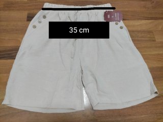 Bermuda nueva ligera talla L