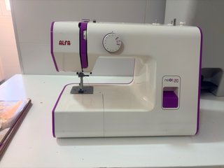 Máquina de coser Alfa Next 20