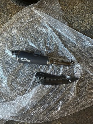 Terminale di Scarico Arrow per Kawasaki Z125