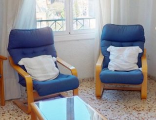 2 Sillones de Tela y Madera
