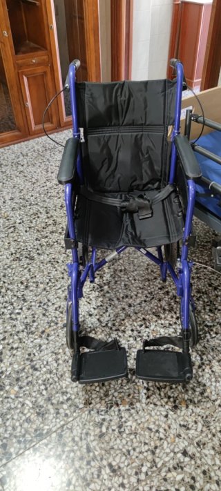 Cama hospitalaria eléctrica