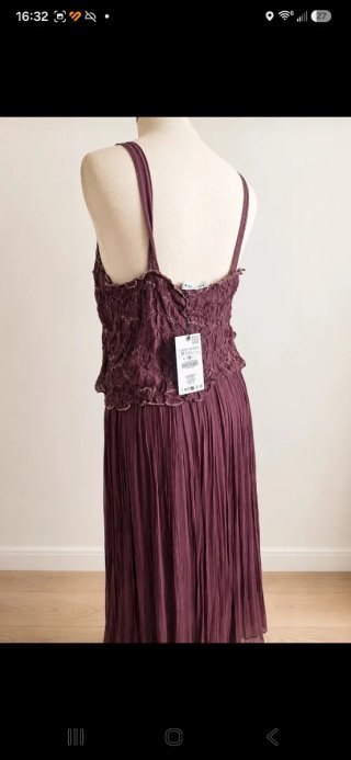 Vestido Zara burdeos Bordado