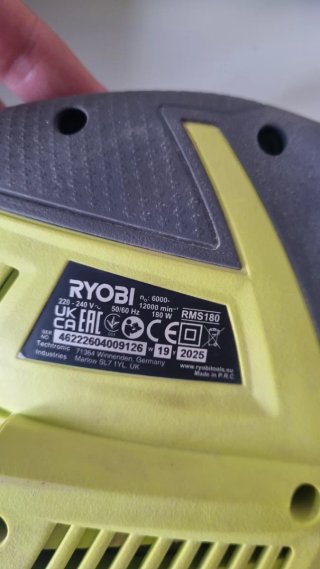 Levigatrice Ryobi 180W Multi Pad Sander