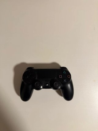 PS4 Negra 1TB + Mando Dualshock 4 + NBA2K18