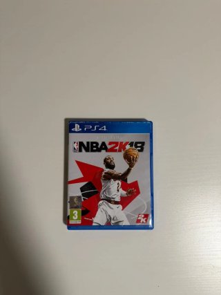 PS4 Negra 1TB + Mando Dualshock 4 + NBA2K18