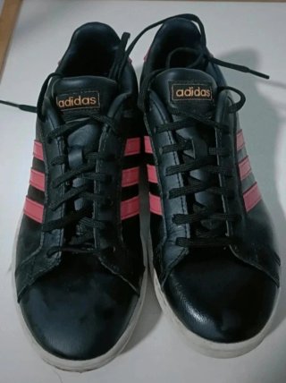 Tenis Adidas Mujer Negro y Rosa