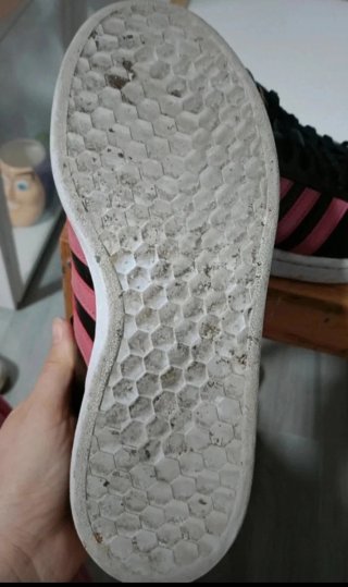 Tenis Adidas Mujer Negro y Rosa