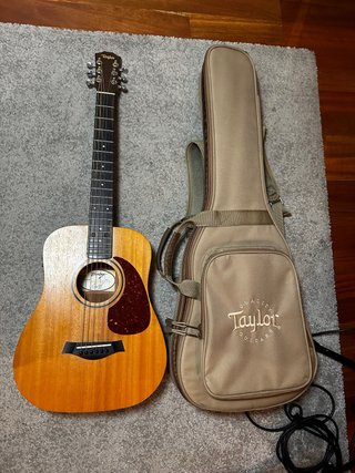 Guitarra Baby Taylor Electro Acústica