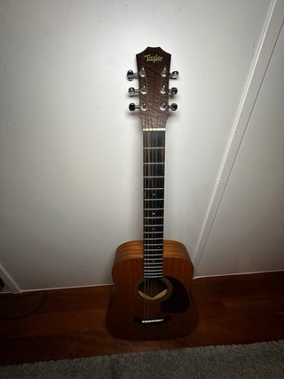Guitarra Baby Taylor Electro Acústica