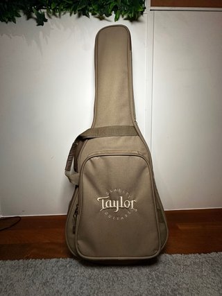 Guitarra Baby Taylor Electro Acústica