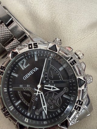 Reloj Geneva Heavy Negro y Plateado