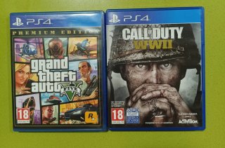 PS4 Grand Theft Auto V Premium Edition y Call of D