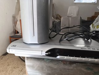 JVC TH-S11 DVD Digital Cinema System