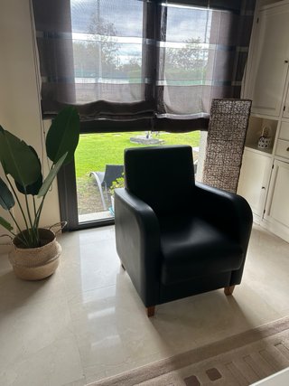 Sillón butaca negro piel