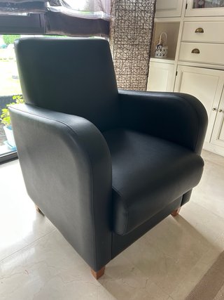 Sillón butaca negro piel