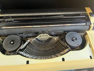 Máquina de escribir Olympia Manual