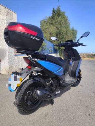 Piaggio Typhoon 125 cc.