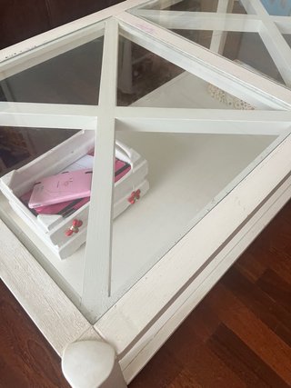 Mesa de centro de cristal y madera
