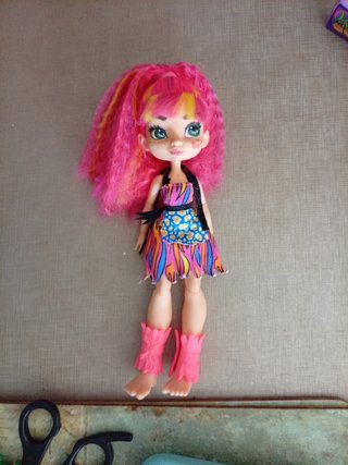 Muñeca con accesorios