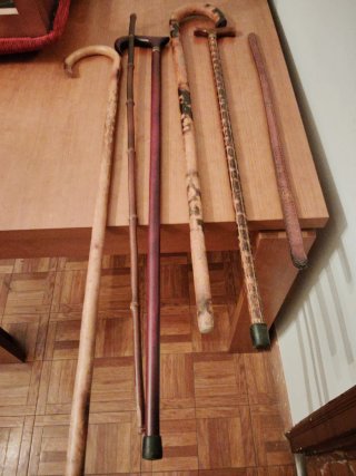 Conjunto de 5 bastones antiguos