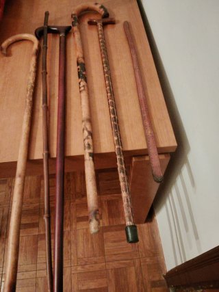 Conjunto de 5 bastones antiguos