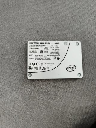 Intel SSD D3-S4510 240GB SATA III
