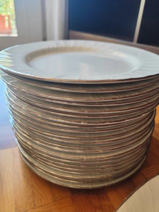 Vajilla porcelana blanca filo plateado