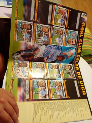 Álbum Liga 2000-2001 LFP INCOMPLETO