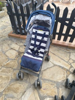 Carrito Maclaren a rayas