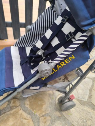 Carrito Maclaren a rayas