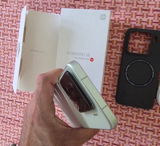 Xiaomi 15 12/512GB green + Accessori