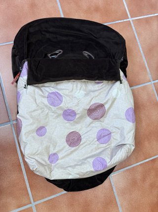 Saco Maxi-Cosi Marrón y Estampado