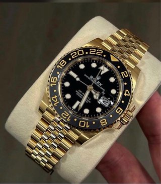 Rolex GMT-Master 126718GRNR Oro