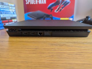 PlayStation 4 Slim 1TB + 2 Mandos + Pack 9 Juegos