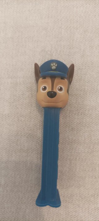 Dispensador pez