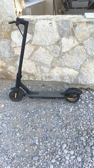 Patinete Xiaomi Mi Electric Scooter 365
