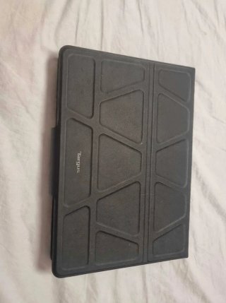 Funda Tablet 9-11 con Teclado Bluetooth Targus