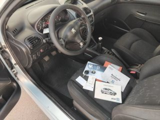 Peugeot 206 2001