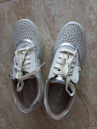 Zapatillas deportivas de mujer, plateadas T.39