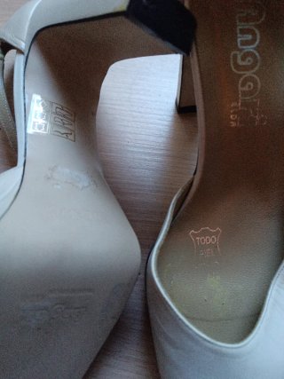 Zapatos de salón Angori talla 39