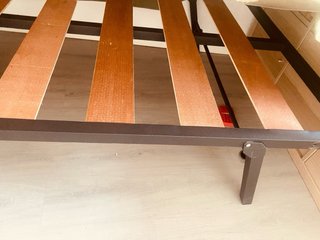 Somier con patas plegables 50€y Colchón 80€ todo