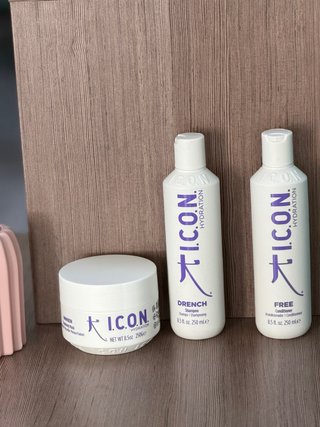 Pack I.C.O.N. Hidratación Champú y Acondicionador