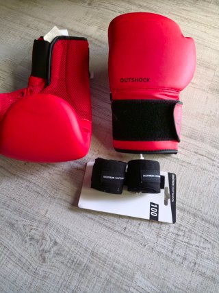 Guantes de Boxeo Outshock Talla Pequeña