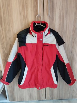 Chaqueta Schöffel roja y blanca