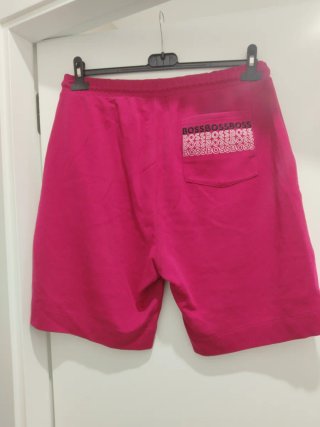 Pantalón corto Boss rojo
