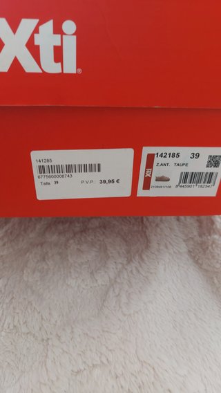 Zuecos XTI borreguito marrones nuevos