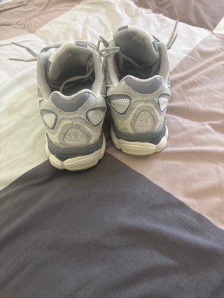 Asics Gel NYC Crema Gris Talla 43 Doble cordon