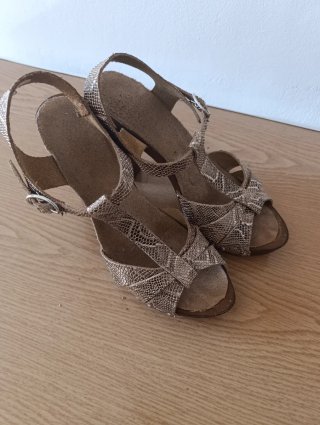 Tacones cobre  y marrones