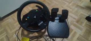 Volante Thrustmaster TMX para PC y Xbox