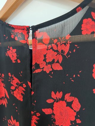 Blusa Zara Estampado Floral Rojo Negro